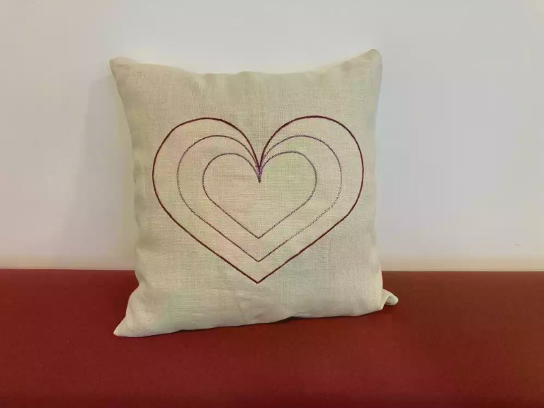 Sew a "beating Heart" with the Circular Attachment and Three Hole Yarn Foot