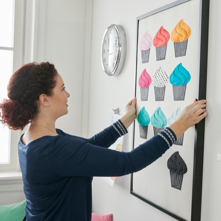 Cupcake Wall hanging