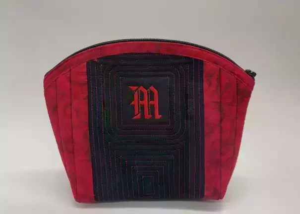 Small Monogrammed Bag In-the-hoop with Embroidery Digitizing Instruction