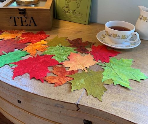 Create a Stunning Thanksgiving Table Setting with Easy DIY Decor!