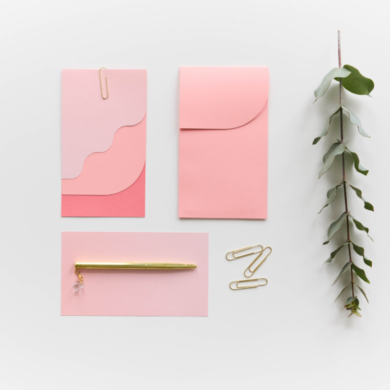 Create and Customize Stylish Curved Edge Card & Envelope